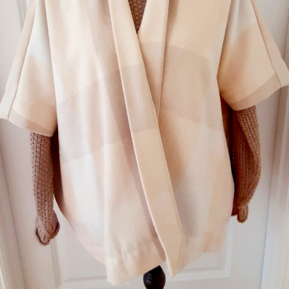 Universal Thread Cream & Beige Plaid Ruana Wrap - Picture 2 of 5